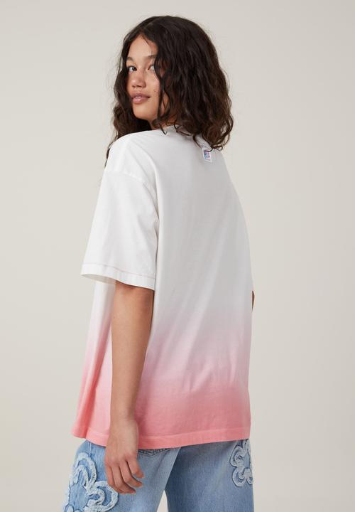 Cotton On - Oversized Lcn Boxy Tee - Lcn Dabsmyla Logo/ Vintage White