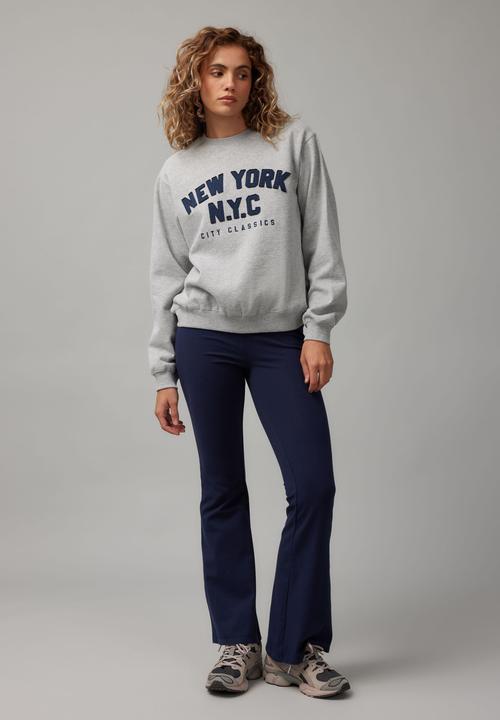 Factorie - Graphic Crew Sweater - Grey Marle/NYC