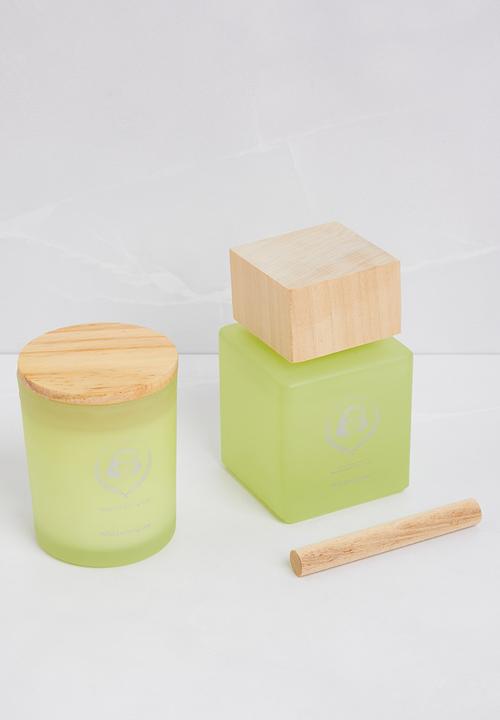 Wild Lemongrass diffuser & candle gift set