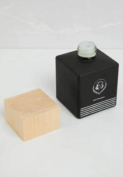 Anke Products - Sugared grapefruit, Pink Champagne & Lemongras Diffuser gift set