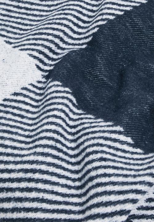 Sixth Floor - Check Bed Blanket Throw - Navy