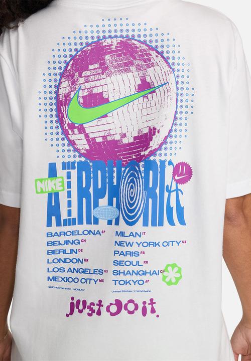 Nike - W nsw tee oc2 bf festival - white