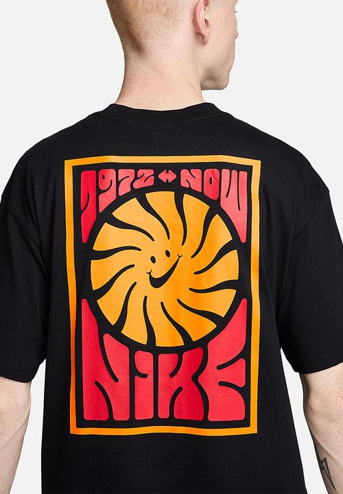 Nike - NSW Max90  cnct festival tee - black