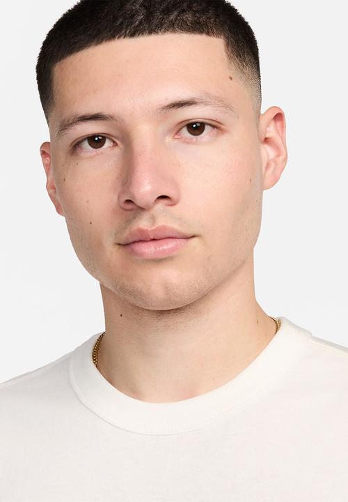 Nike - NSW OC Art Dept Sail tee - sail/emerald rise