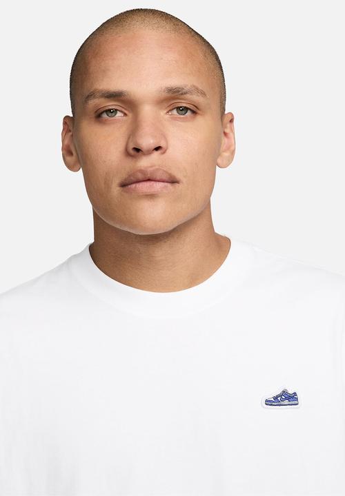 Nike - NSW M90 left patch tee - white