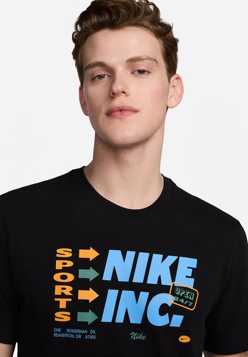 Nike -  Dri-FIT Fitness  3mo slub gfx t-shirt - black