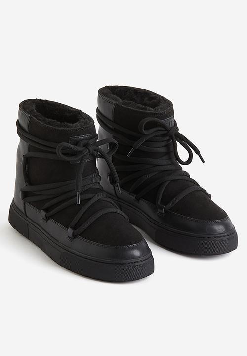 H&M - Laced padded boots - black