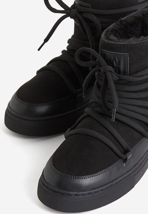 H&M - Laced padded boots - black