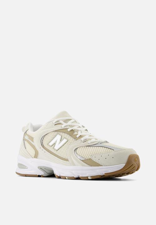 New Balance  - MR530