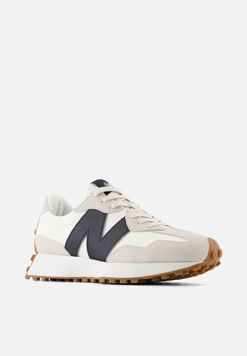 New Balance  - 327 v1