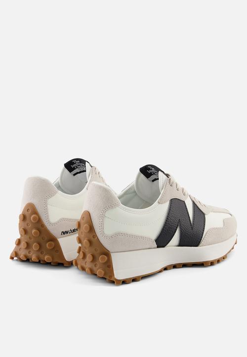 New Balance  - 327 v1