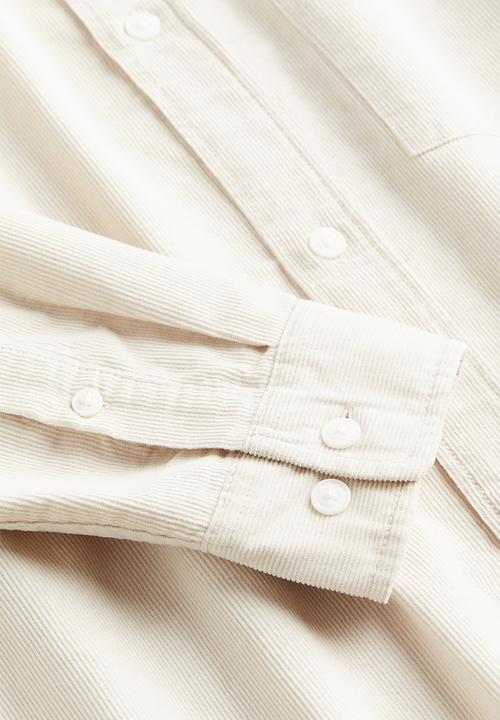 H&M - Regular fit corduroy shirt - light beige