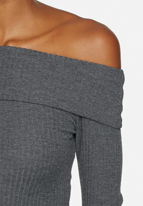 Pieces - Lilly Off Shoulder Top