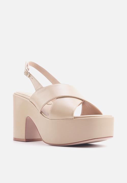 Nine West - Carin platform heel - neutral