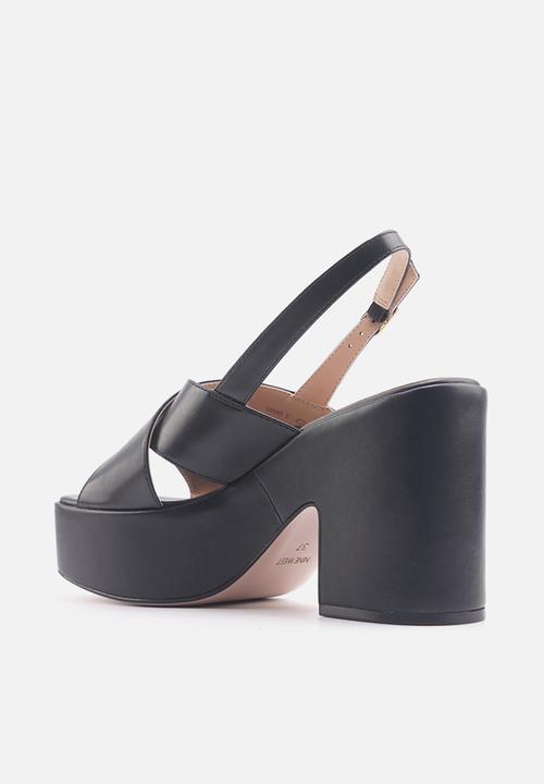 Nine West - Carin platform heel - black