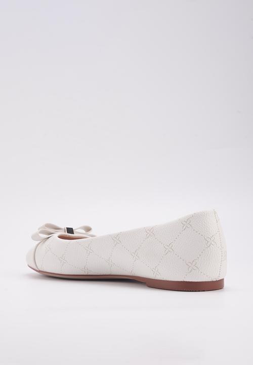 Nine West - Briss ballet flat monogram - off white