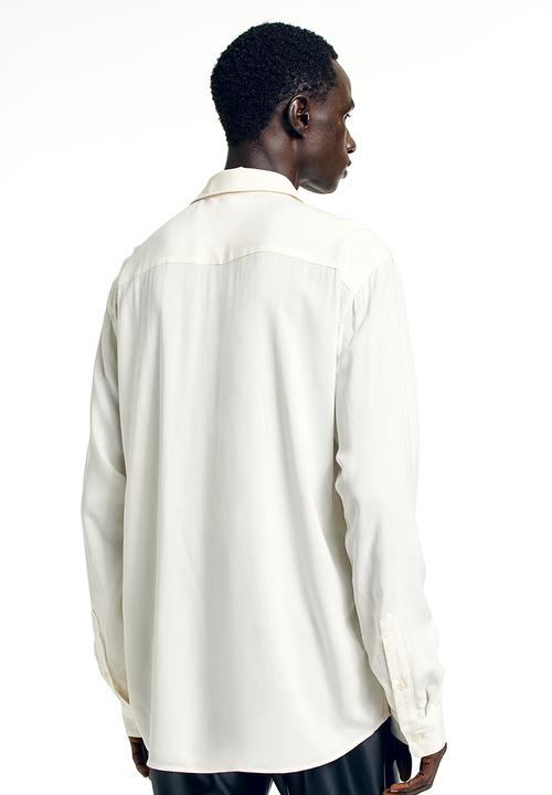 H&M - Regular fit viscose shirt - cream 