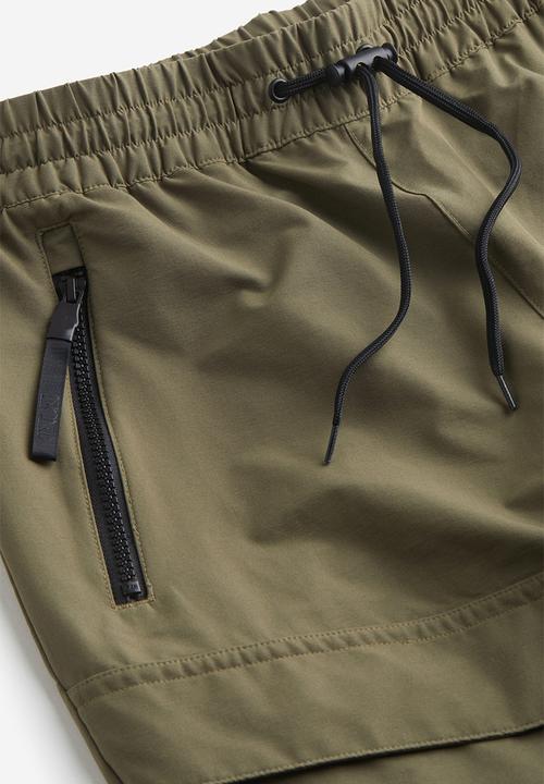 H&M - Sports cargo joggers - khaki green 