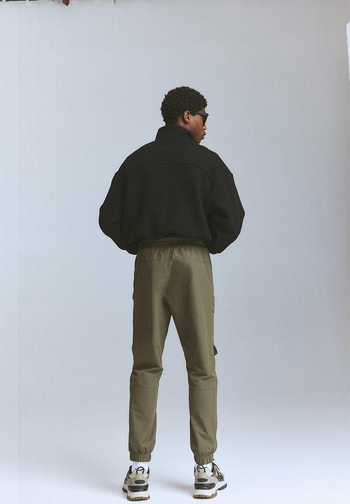 H&M - Sports cargo joggers - khaki green 