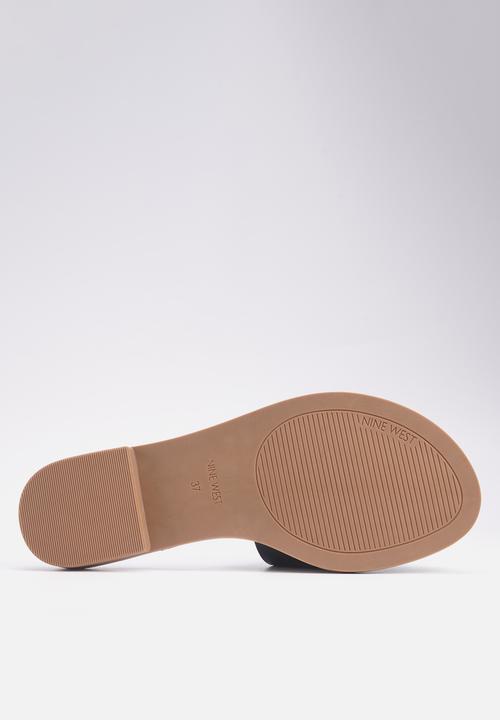 Nine West - Wollon slip on sandal - black