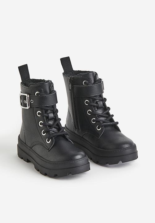 H&M - Warm-lined lace-up boots - black