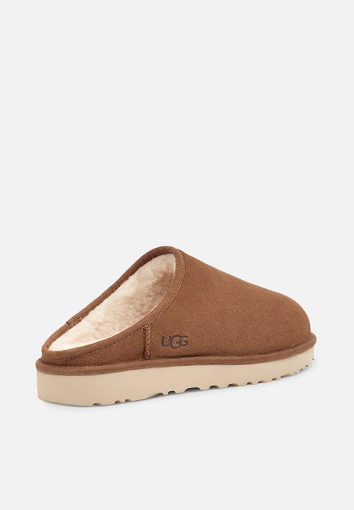 UGG® - Classic Slip-On - Chestnut