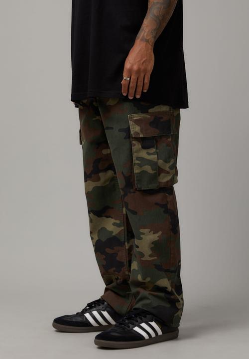 Factorie - Half Half Straight Cargo Pant - Camo