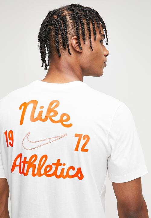Nike - NSW seasonal club  lbr tee - sail