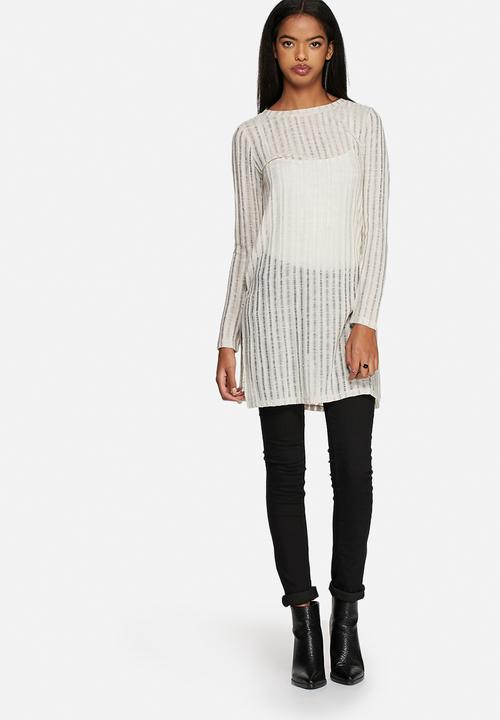 Vero Moda - Tina Rib Slit Top