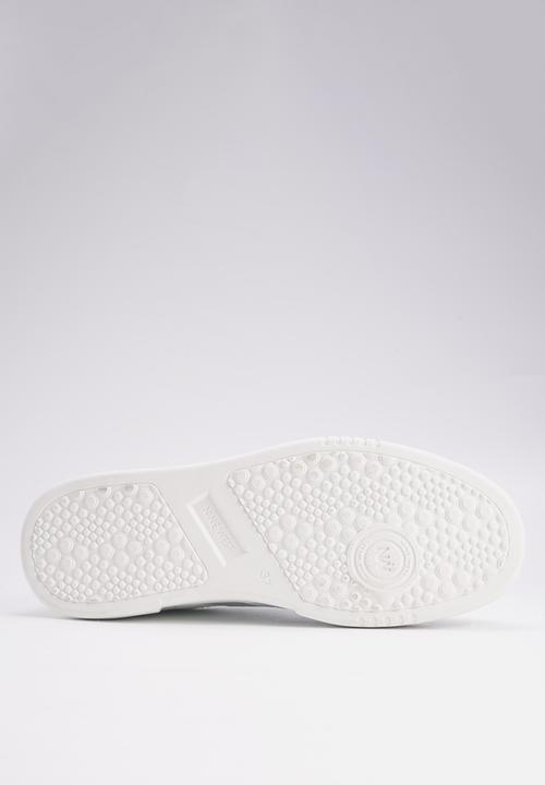 Nine West - Sala lace up sneaker - silver & white