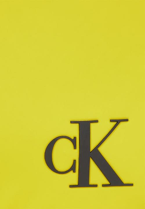 Calvin Klein - Ultralight dblzip camera bag21 ru - tonic yellow