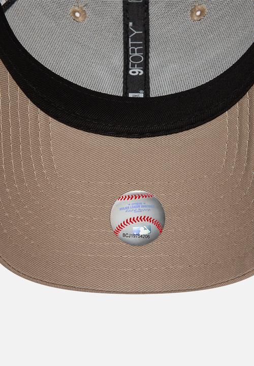 New Era - League Essential 9Forty®New York Yankees - Stone
