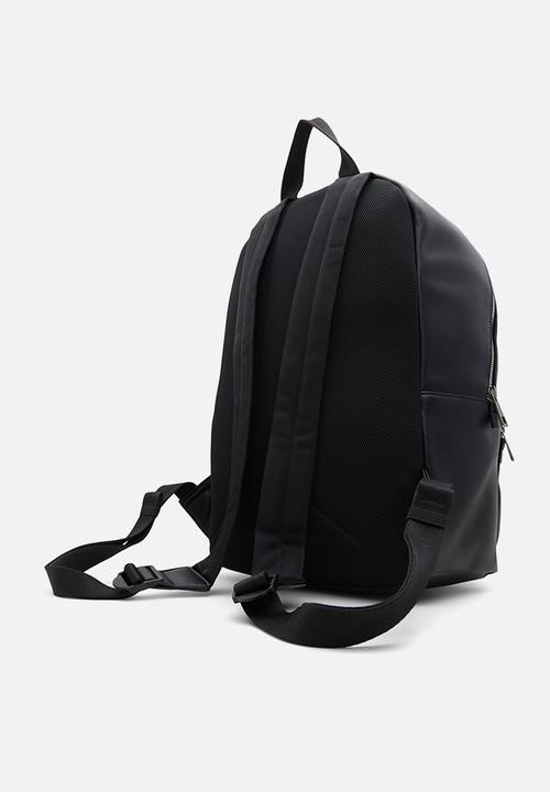 Call It Spring - Laredrikith - black