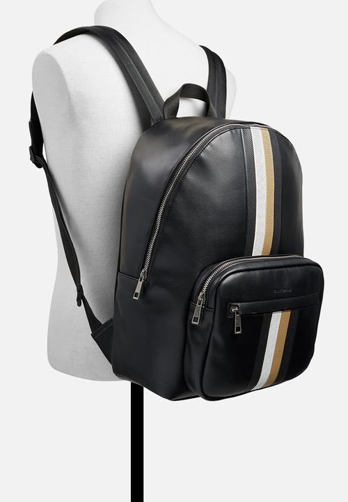 Call It Spring - Laredrikith - black