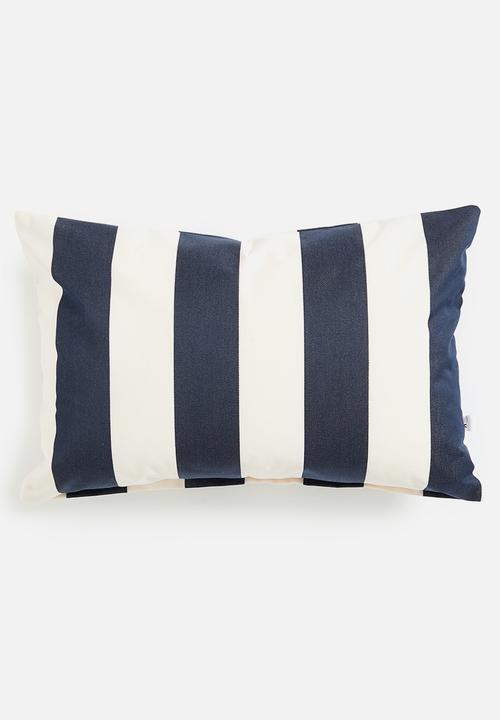 Sixth Floor - Bonanza outdoor cushion cover - Navy