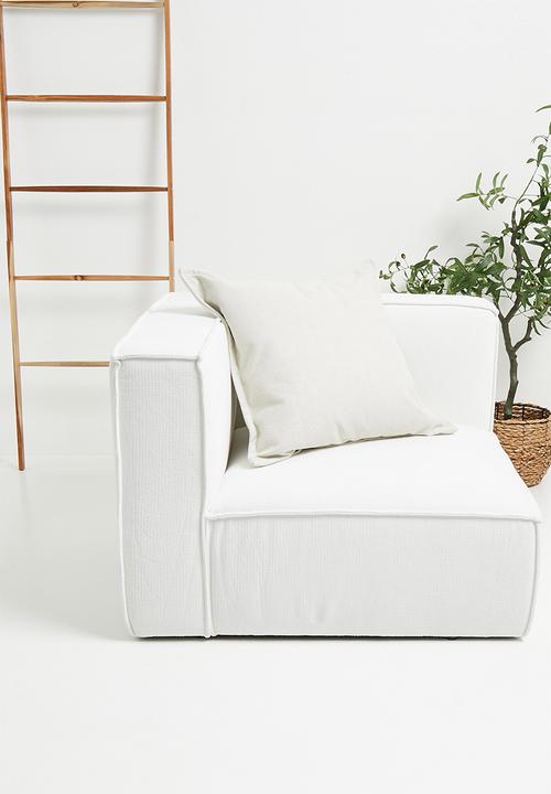 Sixth Floor - Larna linen cushion cover - Natural