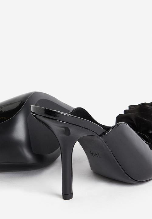 H&M - Appliquéd heels - black