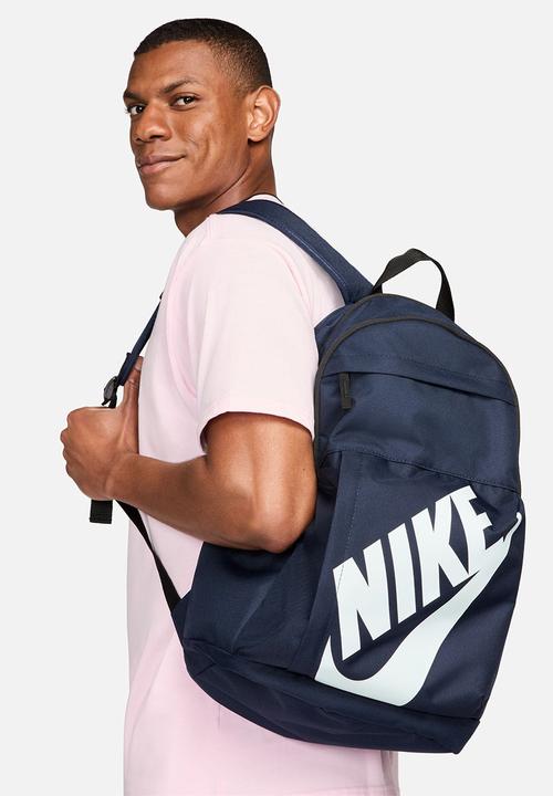 Nike - Nike Elemental
