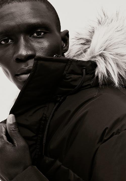 H&M - Regular fit water-repellent padded parka - black
