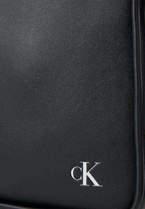 Calvin Klein - Block camera bag- black