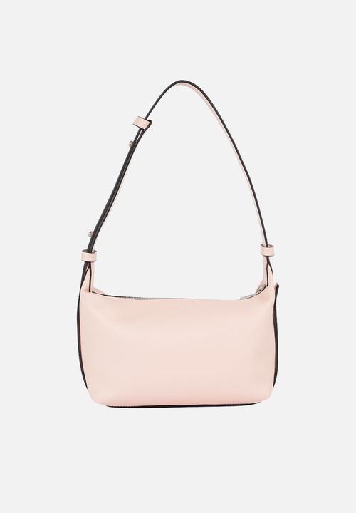 Calvin Klein - Sculpted shoulder bag mono - pink