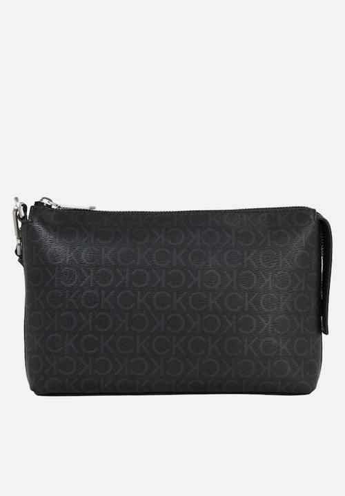 Calvin Klein - Ck must washbag_epi mono - black mono