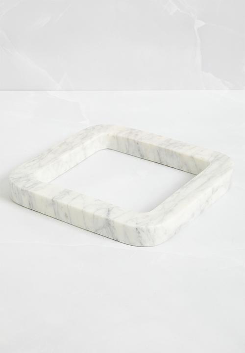 Sixth Floor - Sona Trivet - White