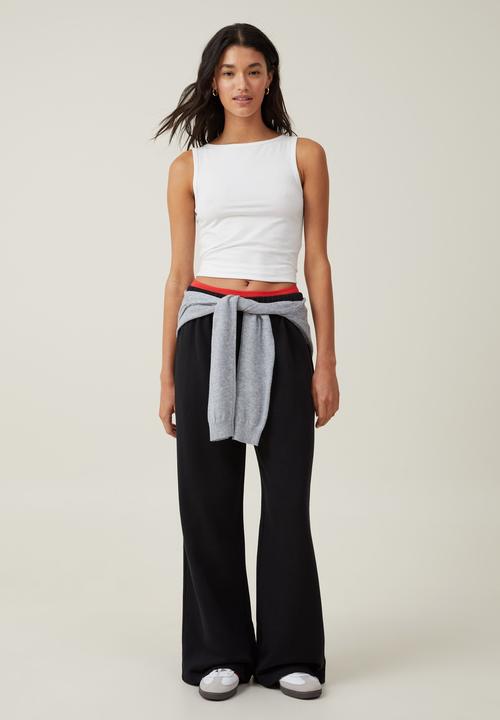 Cotton On - Classic Fleece Wide Leg Sweatpant - Black