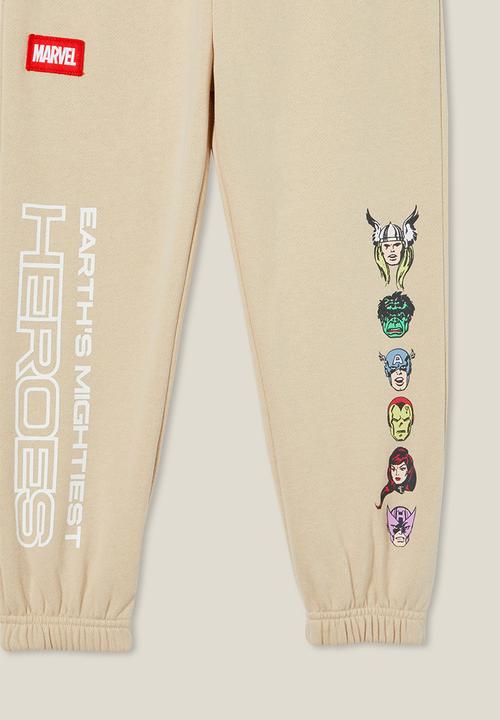 Cotton On - License marlo trackpant - lcn mar rainy day/avengers heroes
