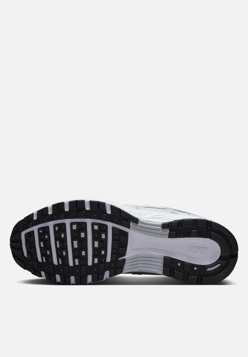 Nike - Nike P-6000