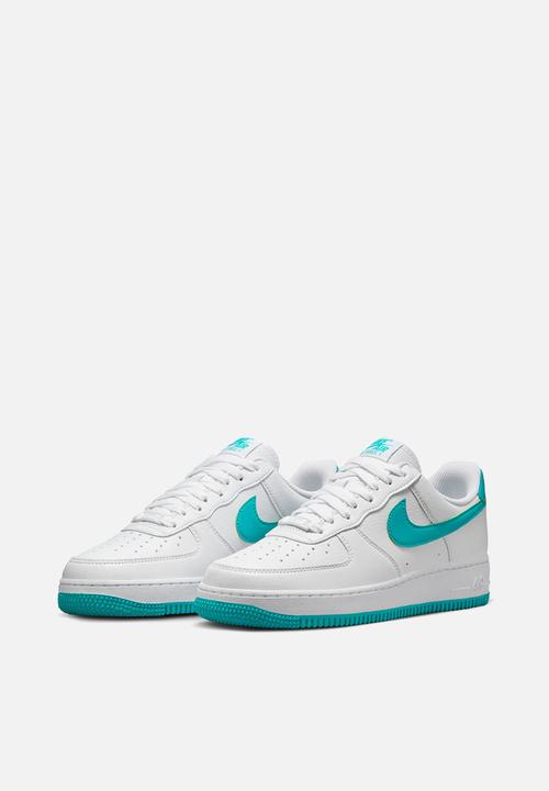 Nike - Nike Air Force 1 '07 SE