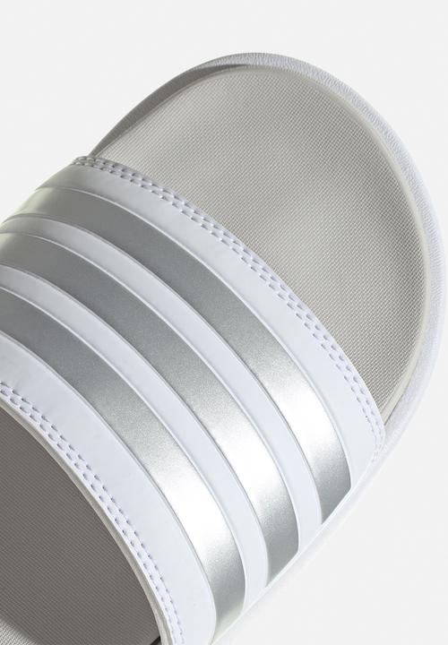 adidas Originals - Adilette platform - ftwr white/zero met/grey one