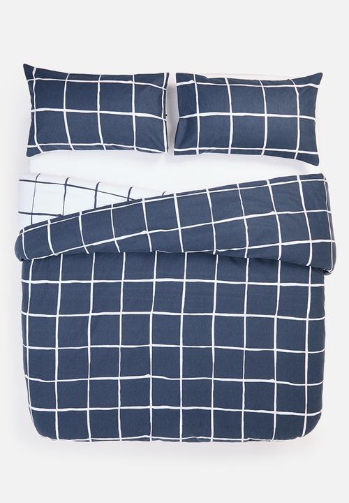 Sixth Floor - Brushed Cotton Winter Check Duvet - Navy