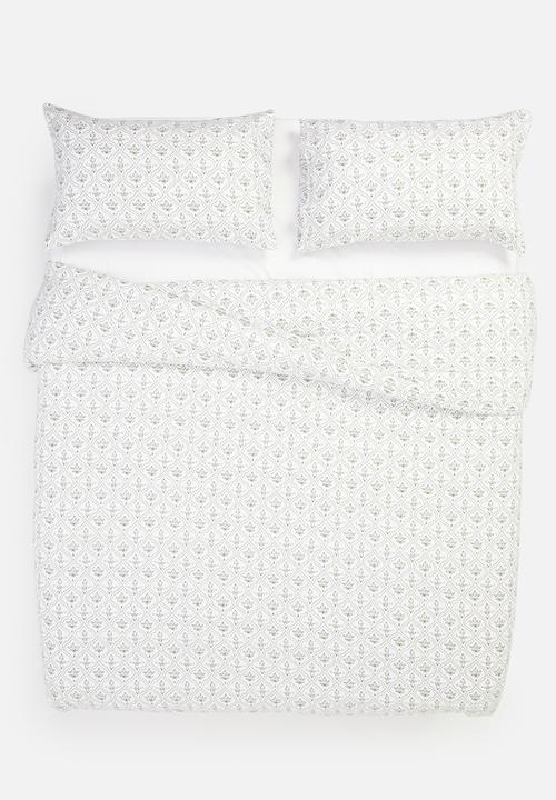 Sixth Floor - Brushed Cotton Winter Motif Duvet - White & Green